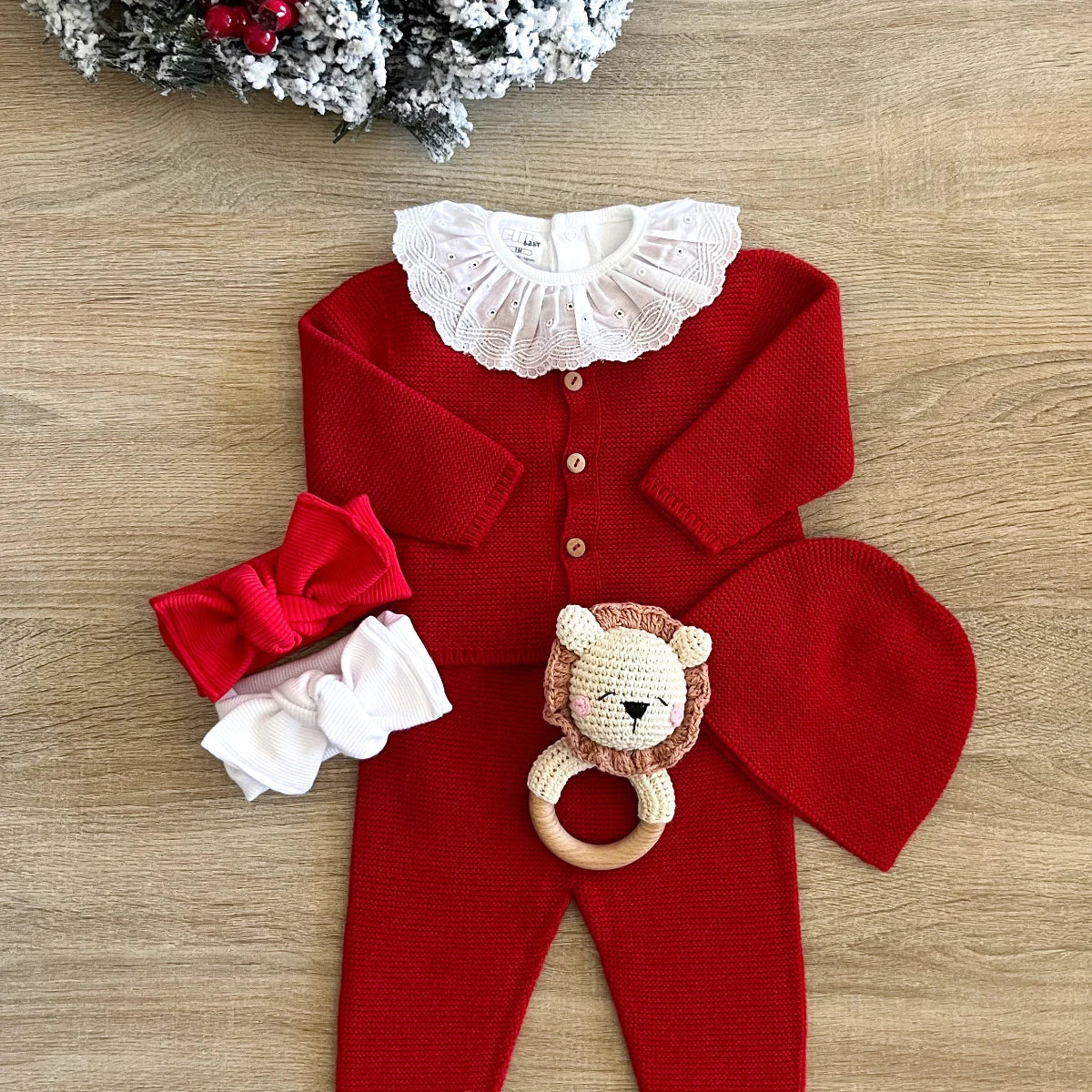 Completino neonato in misto lana – Cardigan, pantalone e cappellino