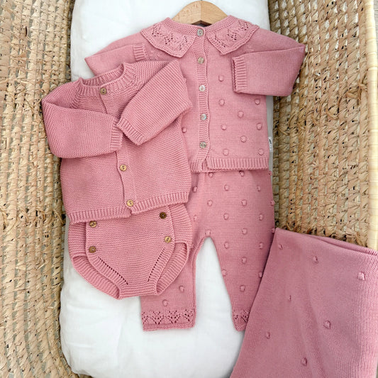 Completino neonato pompon con colletto