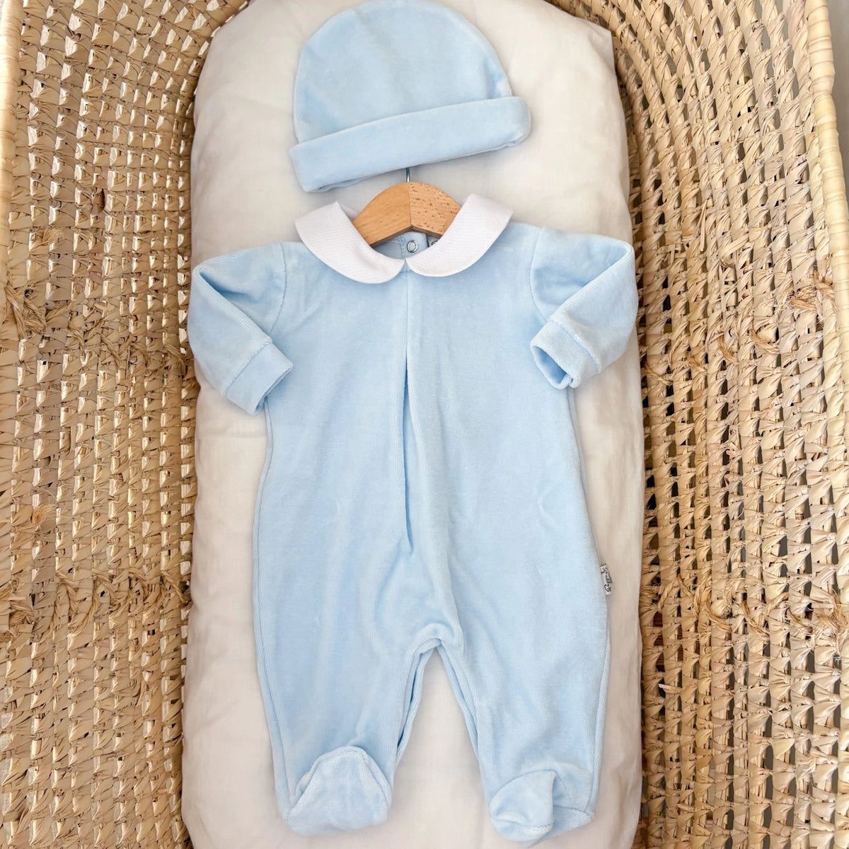 Tutina neonato in ciniglia minimal